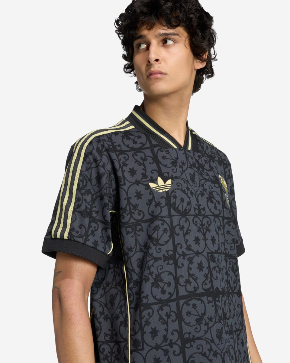 COMBO Liverpool 2025/26 + LFSTLR Jersey